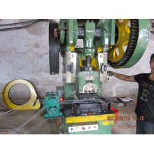 factory hot sale full Automatic razor barbed wire making machine